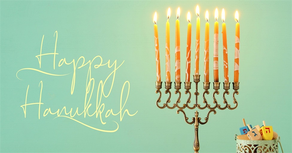 EasternPlanning's tweet photo. Wishing you love, light, and lots of latkes this holiday season.

Happy Hanukkah!

#hanukkak #holidays #family #love https://t.co/BnWfch6hwj