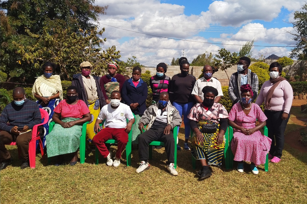 FlameTreeMalawi's tweet photo. Despite Covid, FTI continued its trainings, Wezi Mjathu from Umodzi Green Collection our Alumni works with a community in Zomba. FTI trained them on briquette making for cooking. The are able to product, package &amp; sell. See our next post to appreciate

#FTIMalawi #2022highlightss https://t.co/Ysn7wv8feF