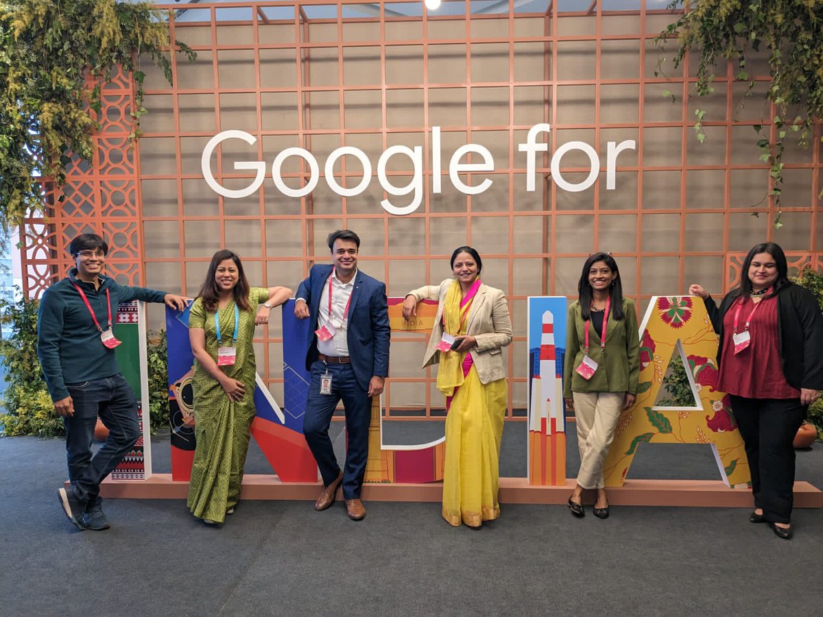 It's a wrap! Spent an incredible day listening to the brightest minds in AI across Google Research, Cloud, Search, YouTube, Pay, Android, Google for Startups at #GoogleforIndia
