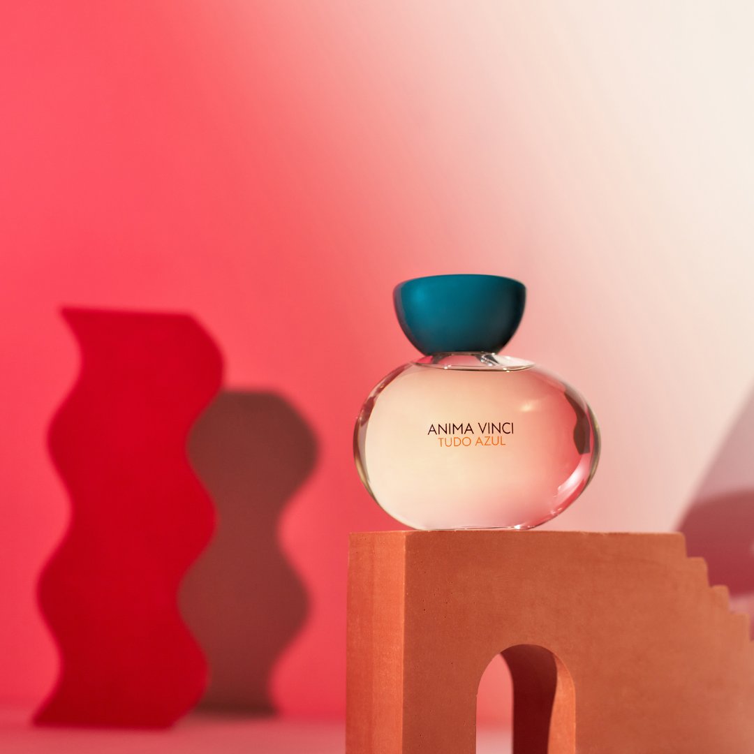 animavinci's tweet photo. Are you ready for Christmas? 

#animavinci #nicheperfumes #indieperfumes #fragrance #tudoazul #perfume #scent #naturalbeauty #naturalperfume https://t.co/ArjLg8GAbQ