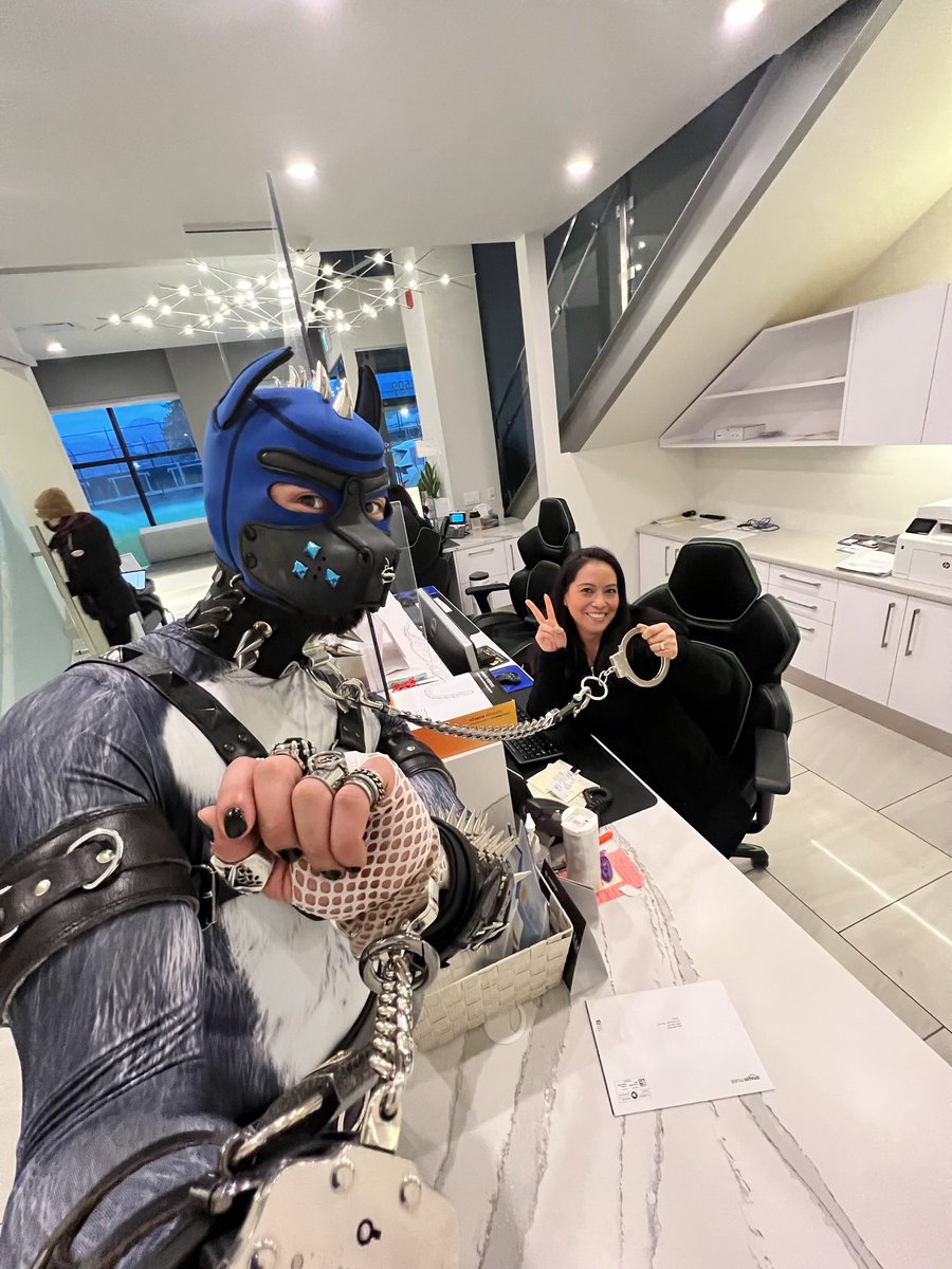 SpikiePup's tweet photo. Love this dentistry and so happy with them! Amazing staff and dentists! #lifestyle #fetish #acceptance #pupplay #dentist https://t.co/rQikVS7myw