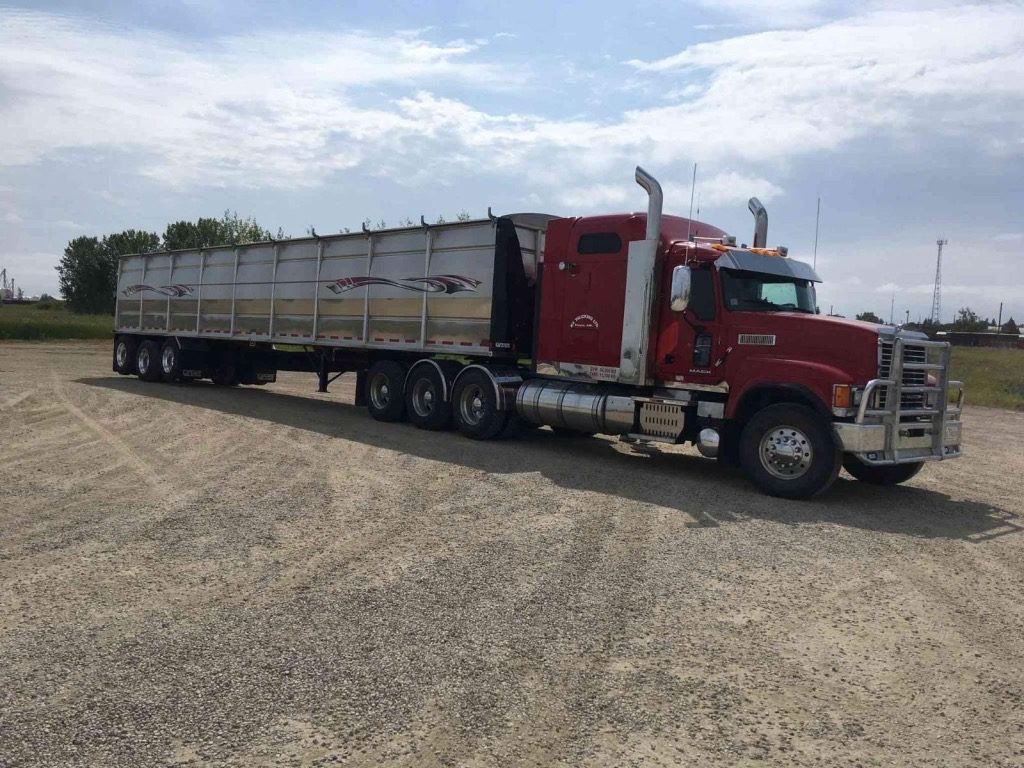 Ryan Hering tweet media