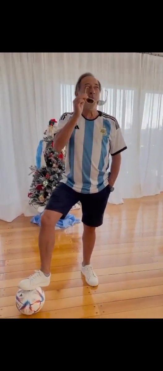 rodrigoarin's tweet photo. Te amo Guillermo....esperaba este video desde ayer https://t.co/Q9T0IXwG14