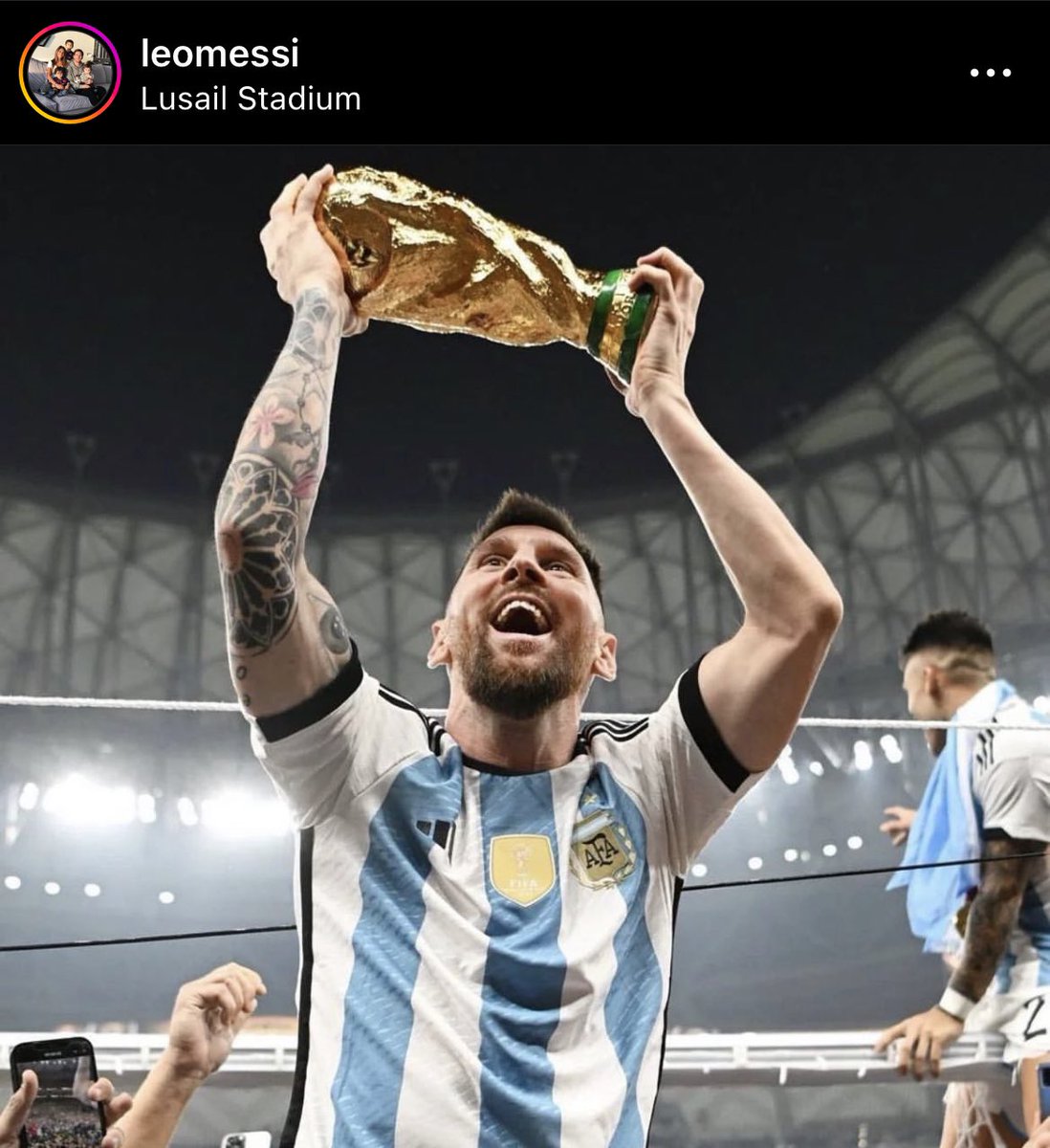 🇦🇷 la foto de messi con la copa está a 11 millones de likes de convertirse en la publicación más likeada en la historia de instagram