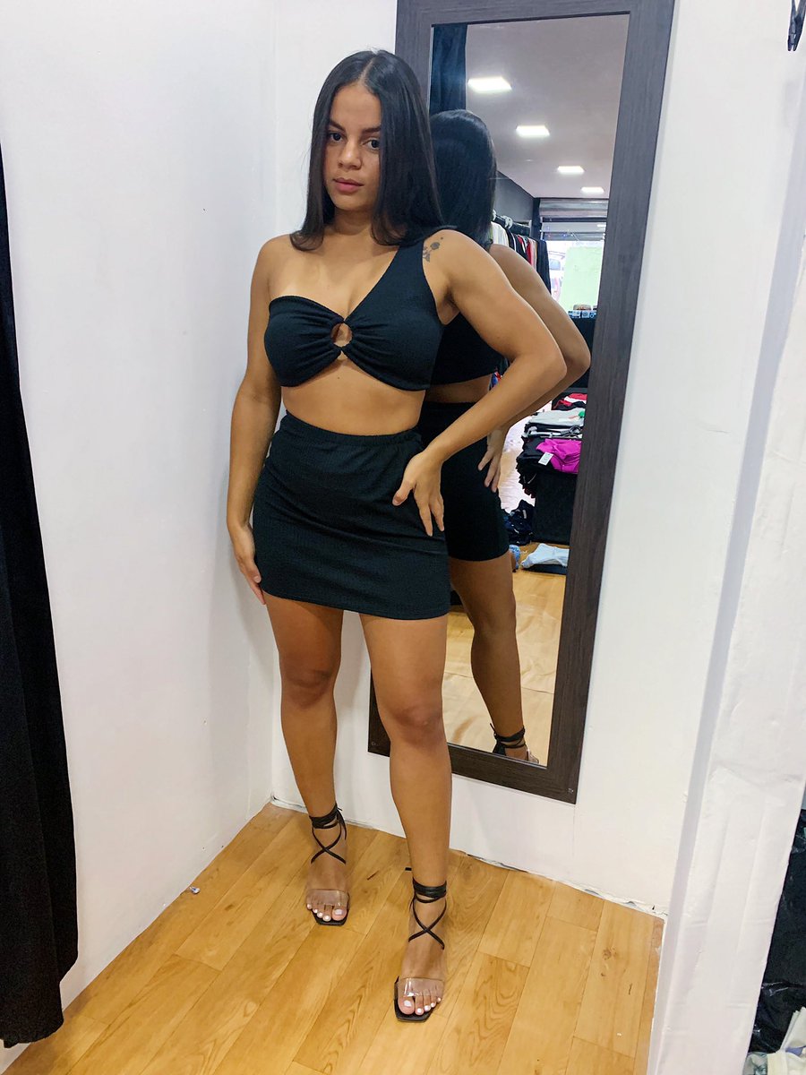Conjunto canelado ✨

Disponível na cor verde, roxo e preto • tamanho único • 💰R$69,99

Compre via direct ou WhatsApp 📲 ou visite nossa loja física 📍Rua Jupara, loja 250B - Mangueira