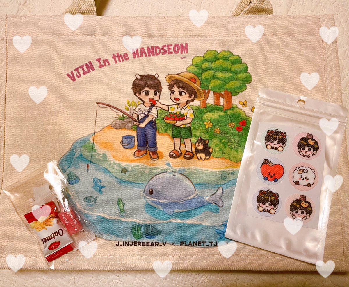 hkmm_7bts's tweet photo. @chimsuta 様
ご報告が遅くなりましたが、🐯🐹🍓トートバッグ届きました！
予想以上にしっかりした作りで本当に可愛くて😭早速持ち歩きたいです💖
いつも心温まるメッセージ&amp;取り纏めありがとうございます☺️
@Planet_TJ1234 님
이번에 감사했습니다🥰🙇‍♀️💕 https://t.co/2CdGQ547nG