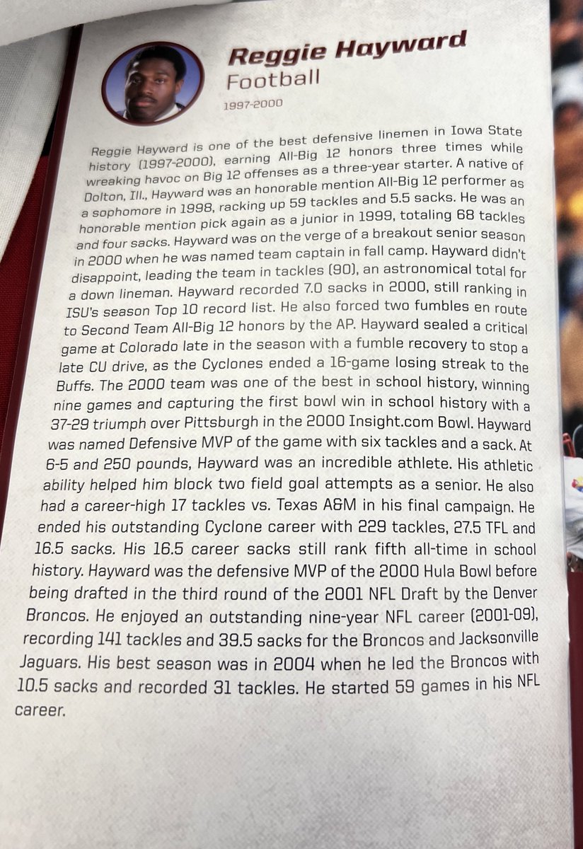 LeAnnaCumber's tweet photo. So awesome to honor my good friend Reggie Hayward @HayDay97 for his long NFL career and incredible career with the @Jaguars and of course for his recent induction into the Iowa State University Hall of Fame! Go Cyclones! @CycloneFB @IowaStateU @KissMyAbs32 #HOF15 https://t.co/BHeF0mq0H6