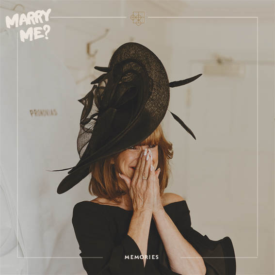 _HighfieldHouse's tweet image. Simonne, the most STYLISH Bride.....
 in the  most STYLISH bedroom..... 

Kingsland.

photographer @alexwysockiphotography
florist @hareandhowl #happytears #stylishbride #lightscameraaction #bestday #weddinginspiration #bridetobride #florist