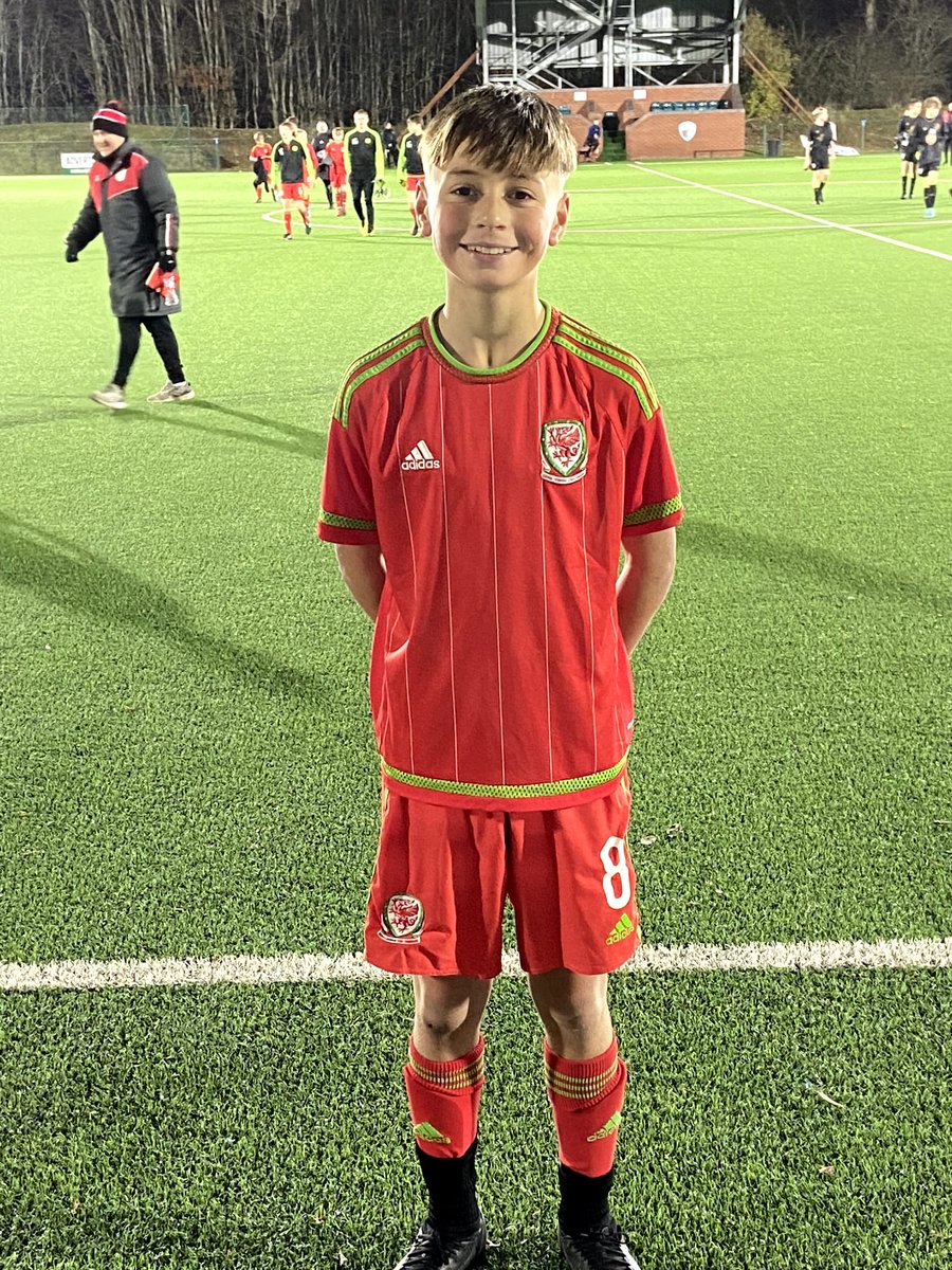 Sampson__'s tweet photo. ⚽ Congratulations to @ColwynBayFC Academy lads🕊️

Firstly, 3 of our lads selected for Welsh Regional Squads playing v Crewe.

🕊️ Ashley Castle
🕊️ Billy Allen
🕊️ Charlie Bubb

Also a big well done to u16 - 
🕊️Ben Senior

in being selected for the Welsh Schools u16 Squad in Jan! https://t.co/9SVWSvfwaU