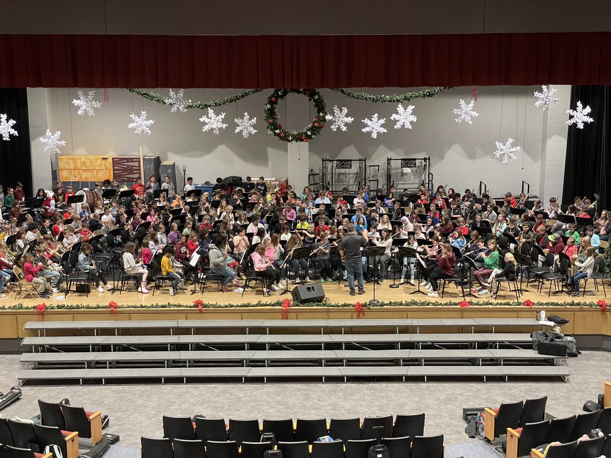 HillardJosh's tweet photo. Elementary Band Festival! 260 players! Concert 7pm @AASDSuper @haleyfleegle @Brad_Hatch_AASD @adams_principal @AASDEbnerEL @Juniata_Jaguars @JGapRockets @WildcatsLogan @MHI_Principal @PennLincolnElem @tmyersPVCougars @AnastaziaHall @Hornhog https://t.co/Dr0lfsLB4o