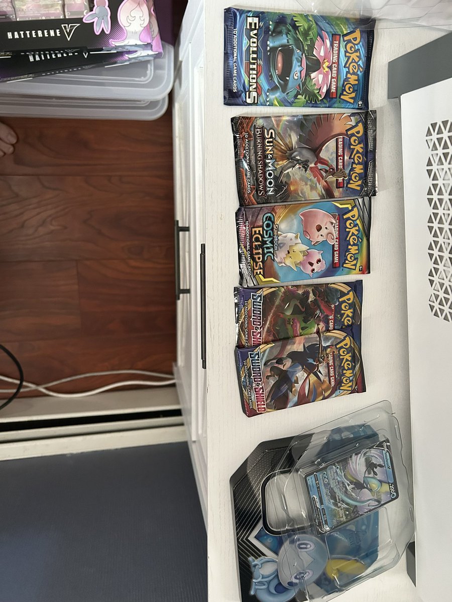 zach35047338's tweet image. 