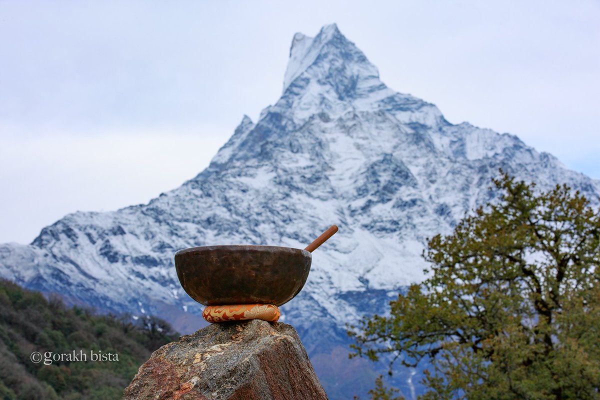 Gorakhbista's tweet photo. माछापुछ्रेलाई जसरी हेरेपनी राम्रो के ।
#machhapuchre #Nepal https://t.co/5Sj5Qr1n1g