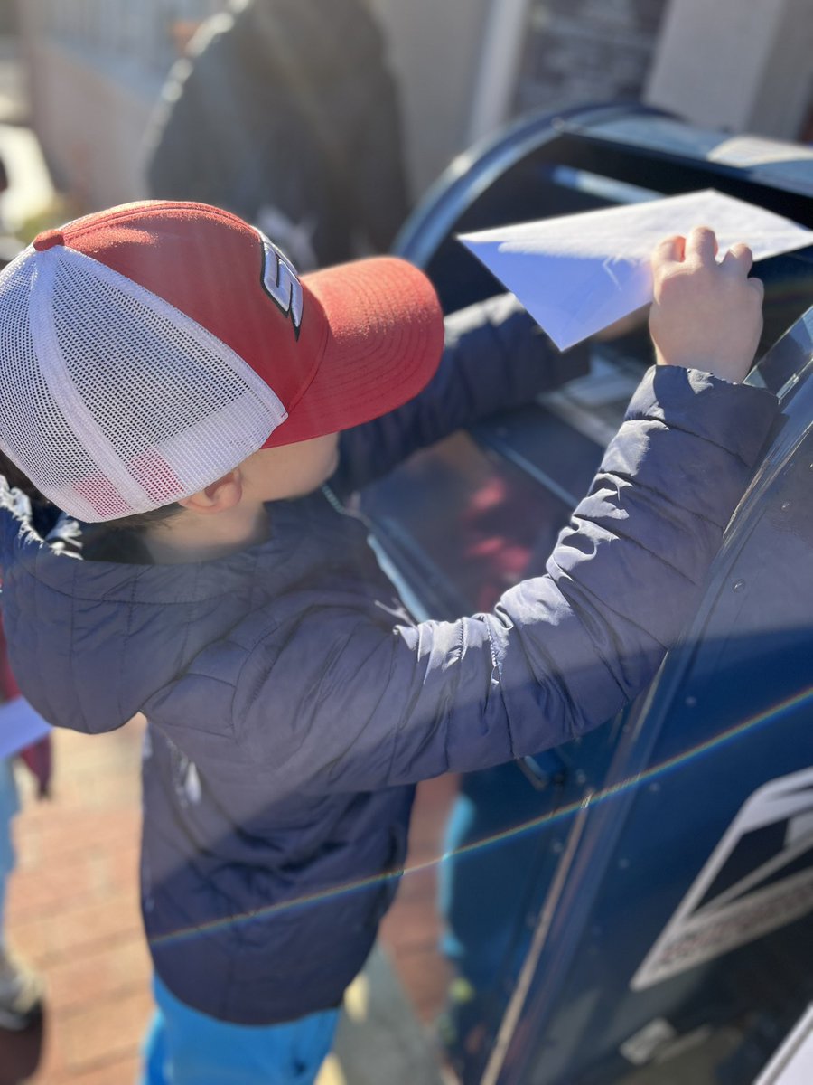 Mimah, Mom, Dad, and Santa- Check your mail boxes…you’ve got mail 💌