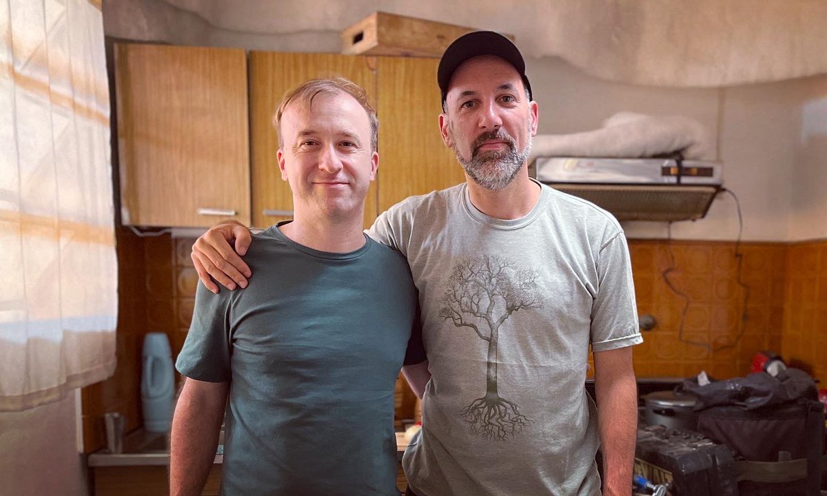 martinturnes's tweet photo. 🇦🇷 Ganamos el mundial
🎉 y terminamos el rodaje!
🎬 @ElAgronomoFilm 
🎥 Dir @martinturnes 
🏠Jornada 18 y última ✊🏼
📷 #DiariodeRodaje

#cine #cineargentino #backstage #defiendocineargentino #rodaje #rodajes #finderodaje https://t.co/wk6QMwnskQ