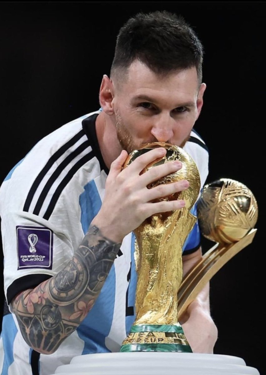 PepexSalva's tweet photo. @h0rm0natt0ressi @2010MisterChip Menos mal lo guardaste para que lo recuerdes toda tu vida y digas q fuiste testigo de este momento histórico, suerte https://t.co/tdS96c3LRS