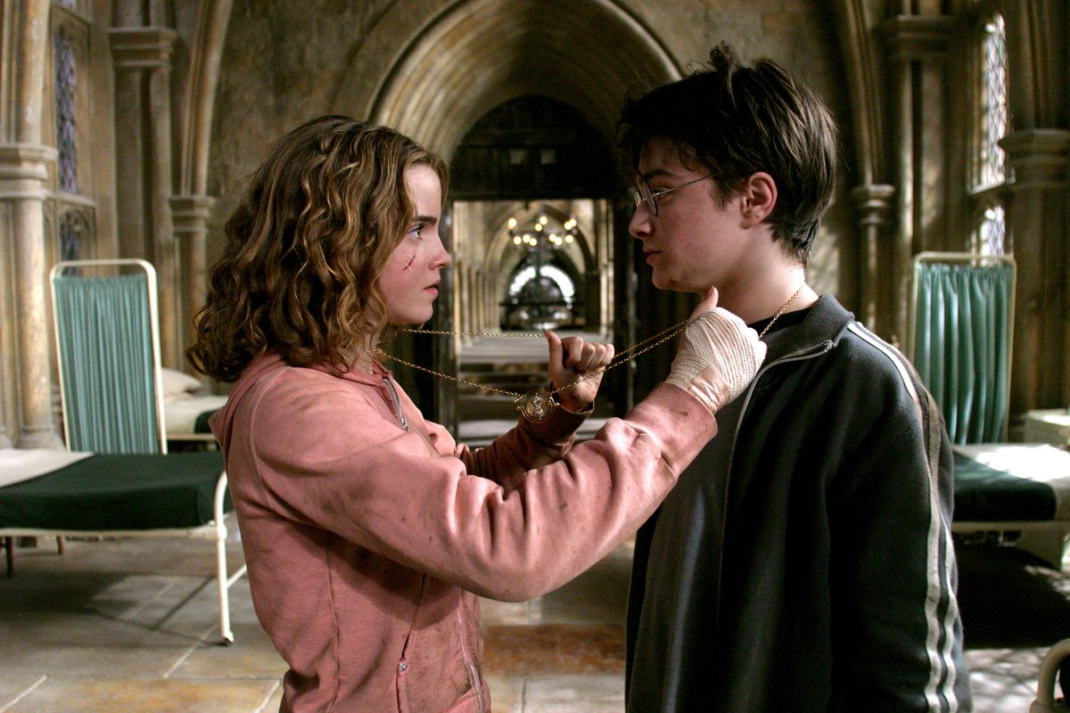 viewsfrance's tweet photo. L’exposition officielle Harry Potter ouvrira ses portes à Paris au printemps 2023 🪄 https://t.co/qqf23VYI1e