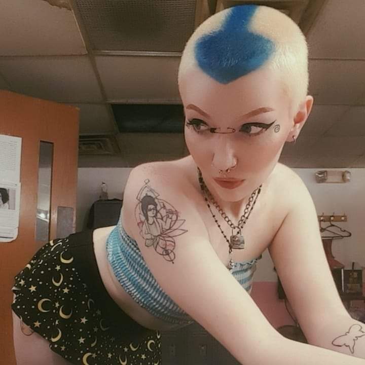 celayanami's tweet photo. TB to this look, makes me wanna shave my head again so bad but I must resist 
#atla #AvatarTheLastAirbender #ContentCreator #LegendOfKorra #lok #nsfwcontent #messageforcontent https://t.co/RPkn9oiNZm