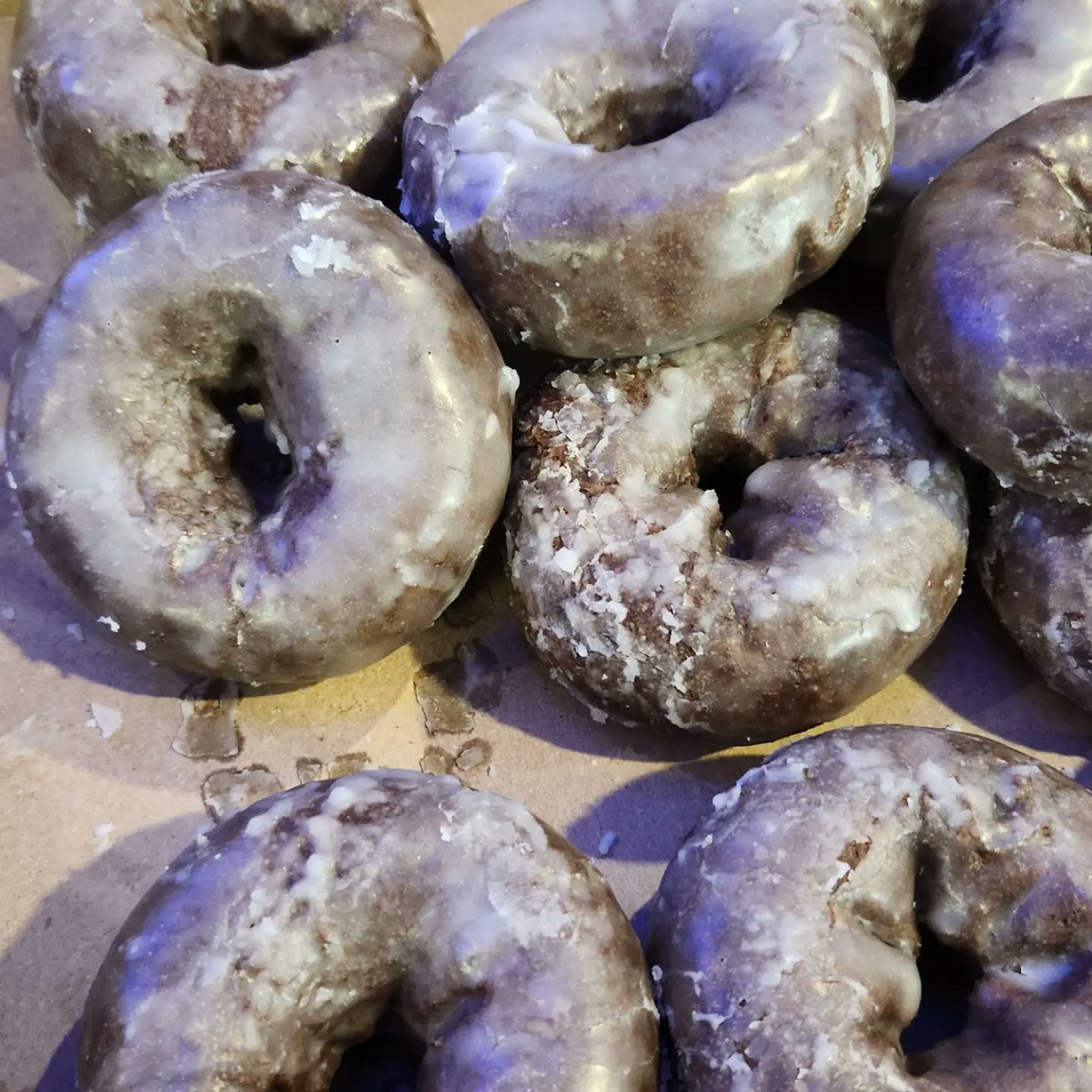 2025Shs's tweet photo. Sophomores: stop down to the rock wall for a treat during lunch! https://t.co/UVqT1xCCZ3