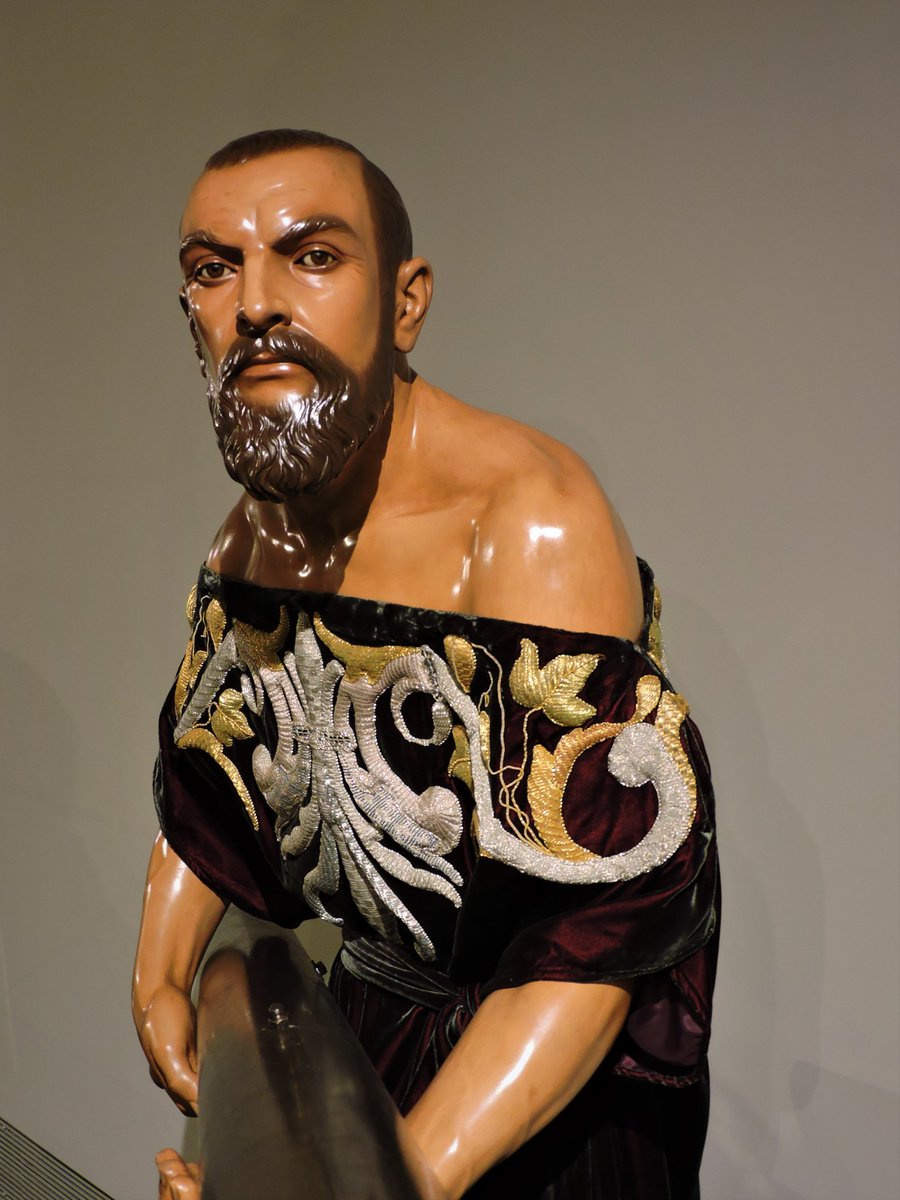 "V estación" 

#DeFormaMagnífica