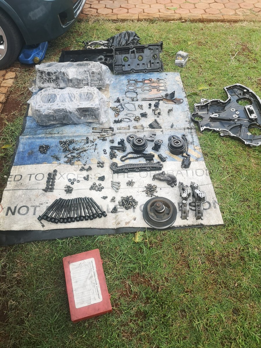 zimmech's tweet photo. Nissan Murano VQ35

⛓️ Failure to start
⚙️ Oil-coolant mixing
🛠️ Lack of power

Mobile Mechanic Specialist adequate and best vehicle service at your door step

Call or WhatsApp 0772116592

#MobileMechanic #ZimMech #NissanMurano #VQ35 #valvetiming #automotive #Harare https://t.co/bjGW7Ygq7Y