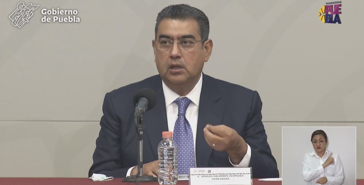 JCarlos_Valerio's tweet image. #Ahora || El gobernador del estado de #Puebla, Sergio Salomón Céspedes, decretó nuevamente el uso obligatorio de cubrebocas en espacios cerrados y en espacios abiertos con mucha afluencia de personas.