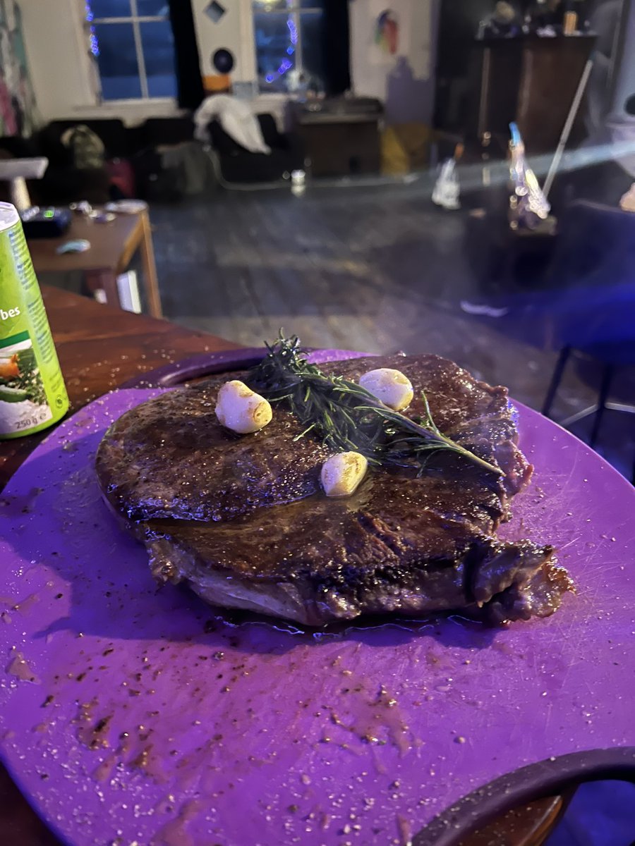 BeardCryptos's tweet photo. Life is good https://t.co/GxoKG2GDqA