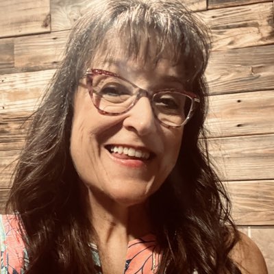 SiennaShuttle's tweet photo. #NewProfilePic https://t.co/LdDDyl4scM