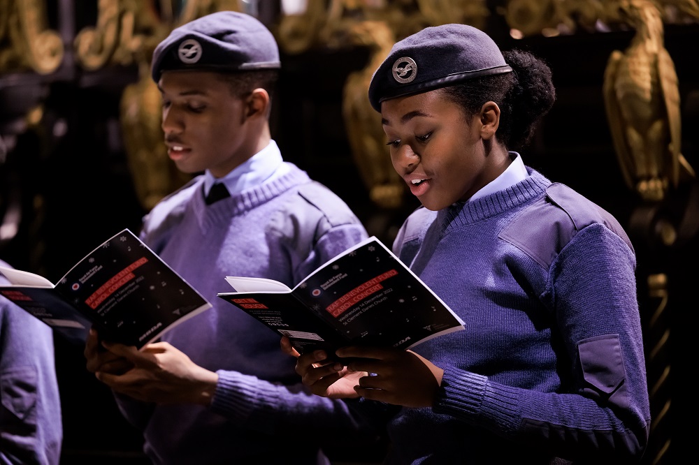 RAFBF's tweet image. Despite the snow and travel difficulties, over 150 supporters joined the @RAFBF annual carol concert at St Clement Danes, the Church of the @RoyalAirForce. 

Read more ➡️ fal.cn/3uxKN