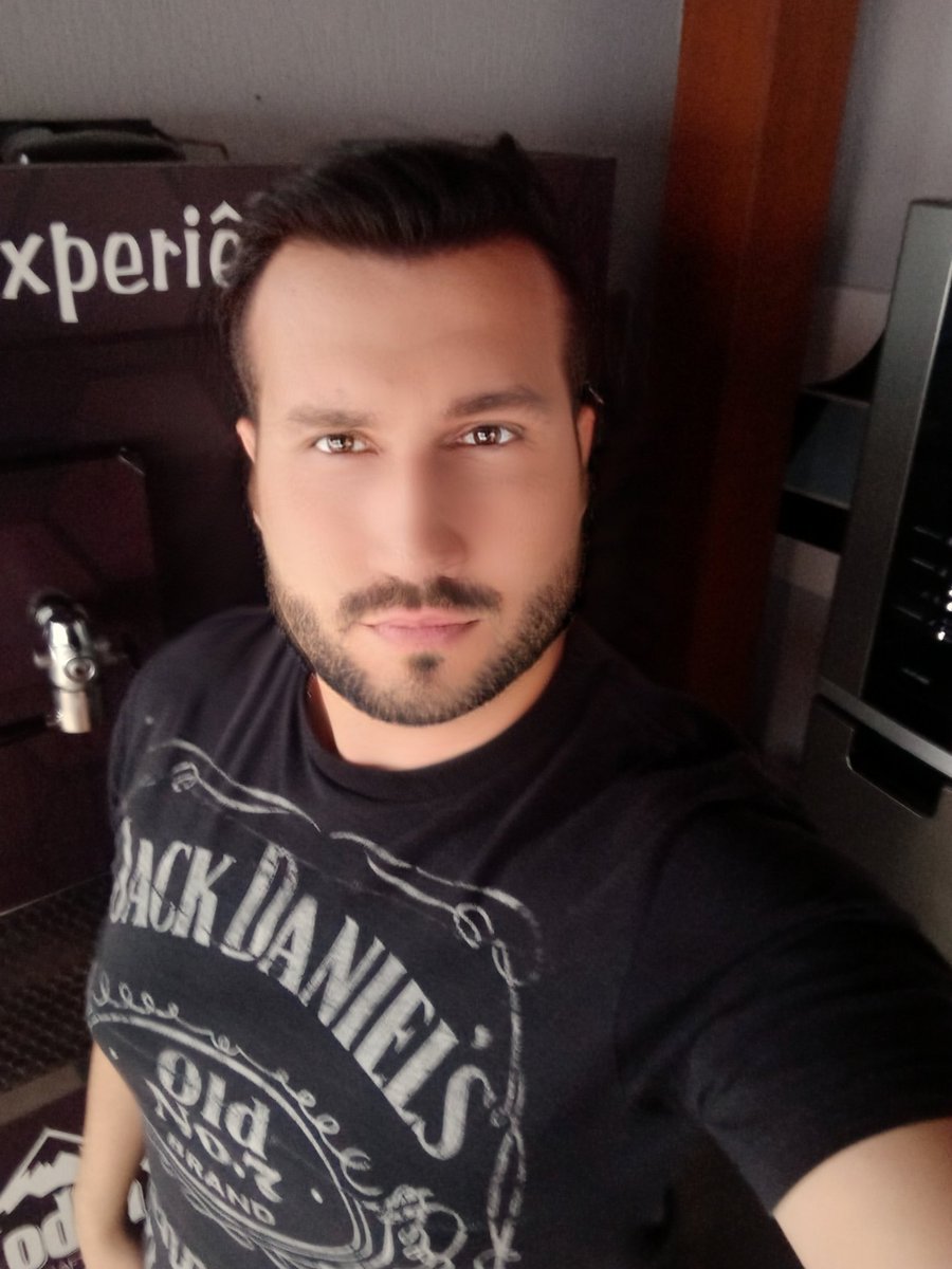 TOMASSANTISP's tweet photo. Lets get it on🎤🎵🎶 https://t.co/zgwkhBKmCO