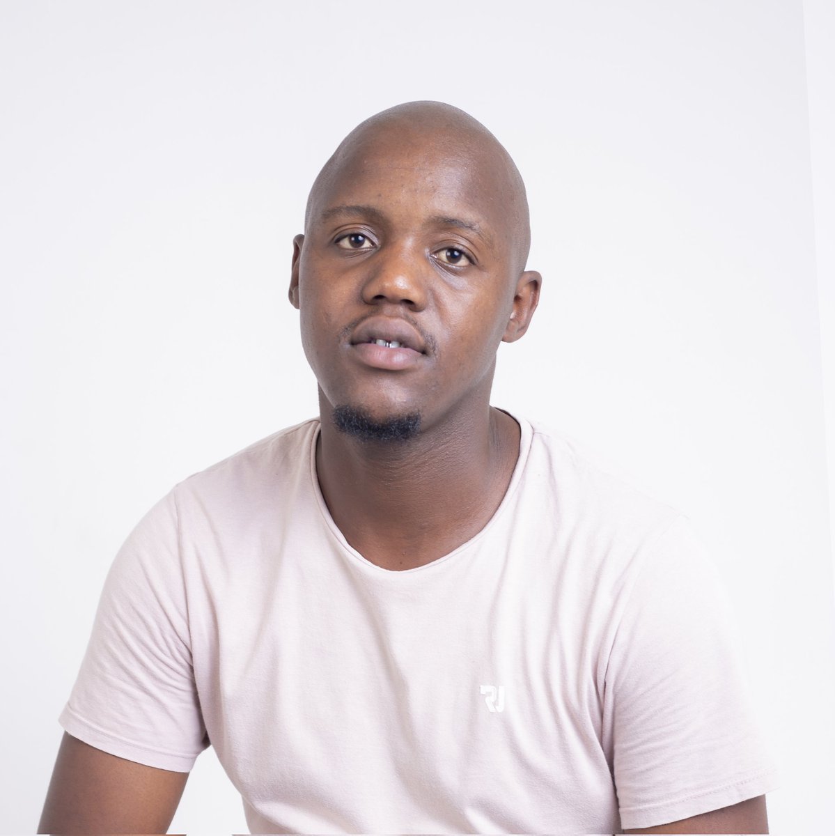 SolanLoMusic's tweet photo. #NewProfilePic https://t.co/llOQXE2QAn