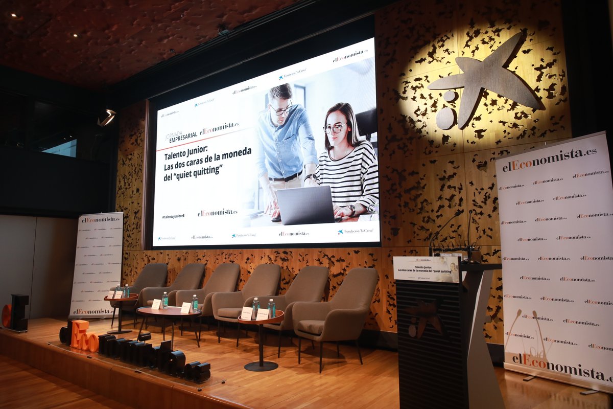 elEconomistaes's tweet photo. 🔶A punto de comenzar la Jornada eE👉#TalentoJunioreE: Las dos caras de la moneda del "quiet quitting"
🔴Síguenos en directo, a las 17:30 horas🕟, aquí: https://t.co/L398GXmoPg
💡Con la colaboración de @FundlaCaixa https://t.co/q4i261j0lN
