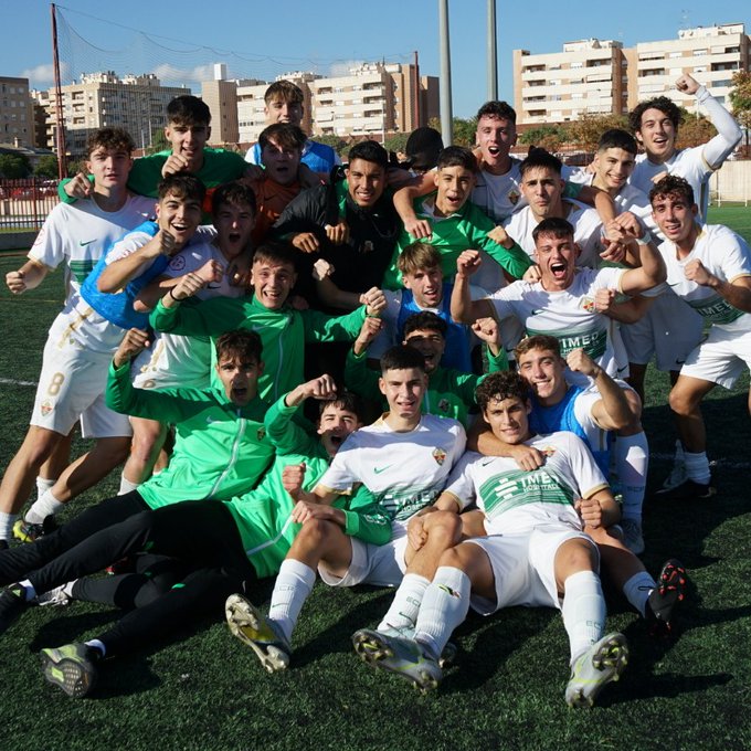 JuvenilDH's tweet photo. 💿 ¡Ya disponible #ElDescuento en YouTube📺!

Lo mejor de la jornada 1️⃣5⃣ de #DivisióndeHonor🏅

⚽️Repaso de la jornada
🔢Equipos👨‍👨‍👦‍👦 clasificados de #CopaDelReyJuvenil🏆
🔥Mejores quintos y coeficientes 👨‍🏫

👉🏻 https://t.co/nlBz5tQJtT

#JuvenilDH👟 https://t.co/YrExCVwp9Q