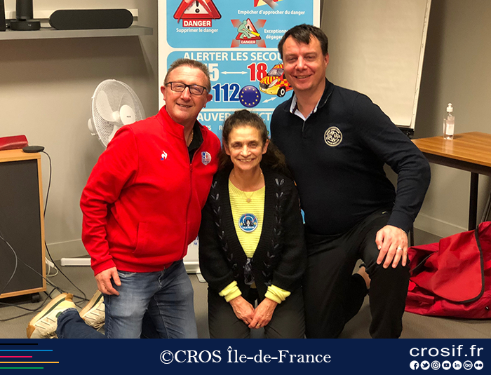 crosif's tweet photo. Nouvelle formation au @crosif ! 🔥

Aujourd'hui la @ligueIDF_FCD est venue donner une formation de sensibilisation sur les gestes qui sauvent 🙌

Des gestes souvent oubliés qui peuvent pourtant sauver des vies 👏 https://t.co/N37dyBbgdj