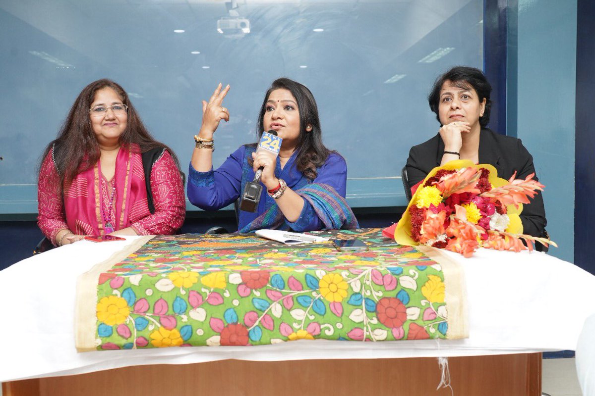 News24 ISOMES tweet media