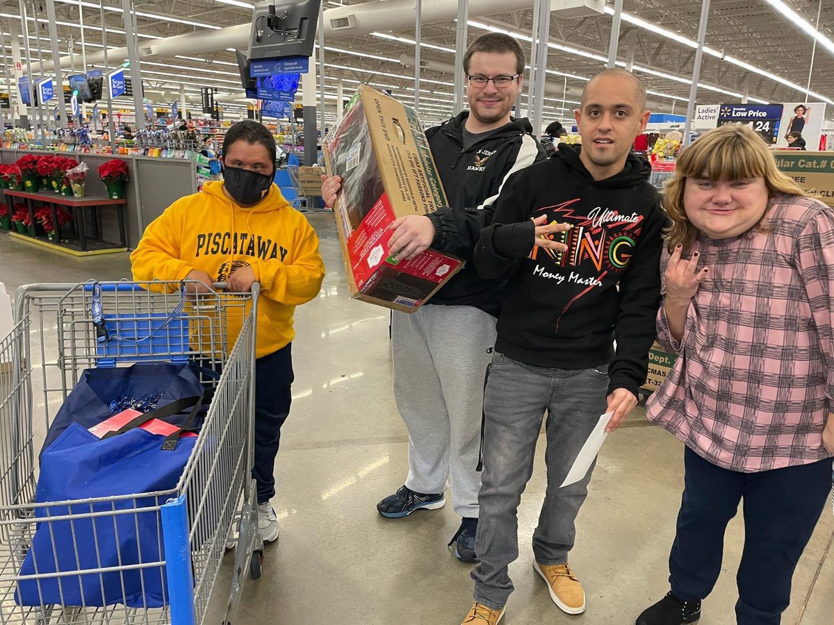 ESCofNJ's tweet photo. Participants had a great time recently going shopping to decorate ACS for the holiday season and for Family Fun Day! #ESCNJ #ACSNJ https://t.co/mRl0y5mhjo