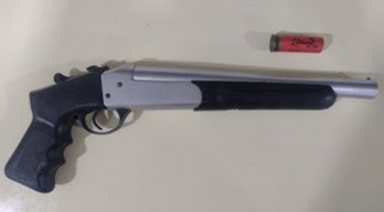 #CICPC capturó tres delincuentes que mantenían azotados a los residentes de Pueblo Nuevo en Lara. 
instagram.com/p/CmWxzJSuqgl/…
<a href="/NicolasMaduro/">Nicolás Maduro</a> <a href="/CeballosIchaso1/">@FuerzaDinamica Remigio Ceballos Ichaso</a> 
#NavidadTiempoDePaz