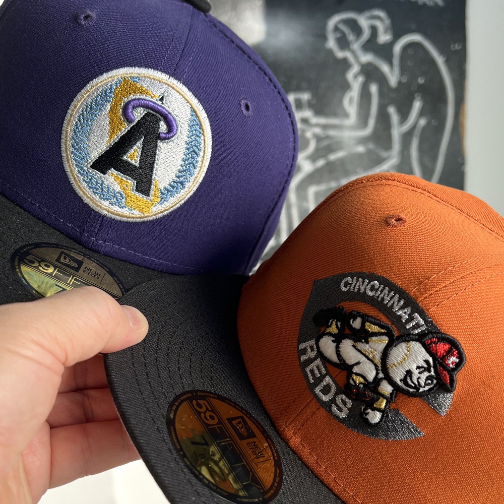 ECAP_CITY's tweet photo. 🔎 New Fitteds will be releasing online: Thur 12/22/22 ⏰ 6PM EST

https://t.co/sRGPb1KufA (🔝)

-

#Mrmets #NYMets  #Rockies #nyYankees #Brewers #Astros #Mariners #WhiteSox #Bandits #Diamondbacks #Dodgers #DevilRays #Angels #Athletics #Reds #neweracap #newera #MLB #ECAPCITY https://t.co/Ow6VwylbU8
