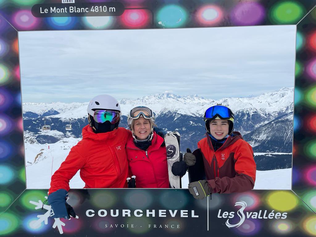 Christmas skiing in Courchevel 🏂⛷️🎄
