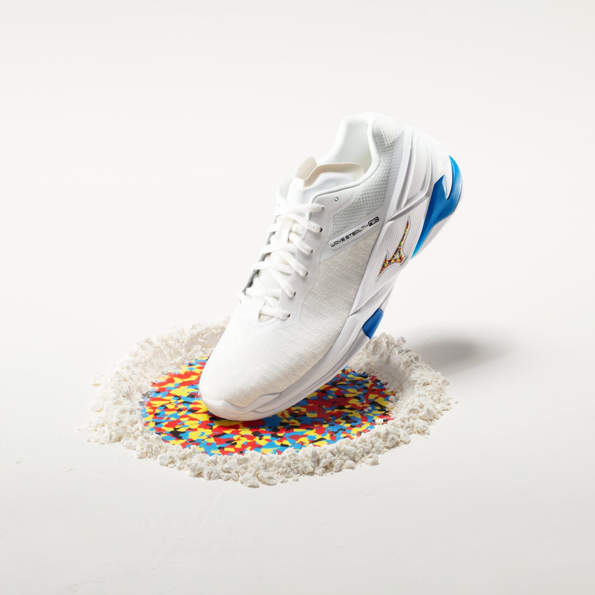 mizunoiberia's tweet photo. Potencia explosiva 🔥
La Wave Stealth Neo te ofrece el máximo nivel de amortiguación y reactividad gracias a la tecnología MIZUNO ENERZY core, que te ayudará a saltar más y a ser más explosivo🤾💥
#Mizuno #Balonmano #Handball #MizunoHandball
#WaveStealthNeo https://t.co/JGqOKCXrL9
