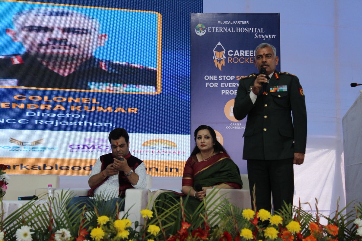 NCCDteRajasthan's tweet photo. #CAREERHACKATHON
"Great Things Never Come From Comfort Zones,When you stop stepping out of your comfort zone, you stop growing. Jump out from this zone, work hard to find your way of Life" said Col Jitendra Kumar,SC,Director,NCC Dte Rajasthan. @HQ_DG_NCC @Lalit_DDGRajNCC @adgpi https://t.co/Gn1utxbLPn