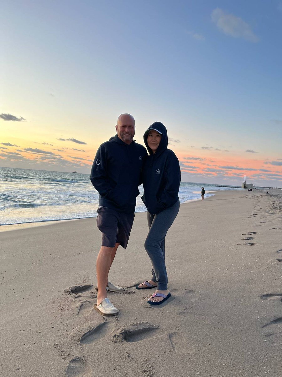 A couple of BR Members beachside sporting some good looking gear in Palm Beach Shores, FL. Have fun!