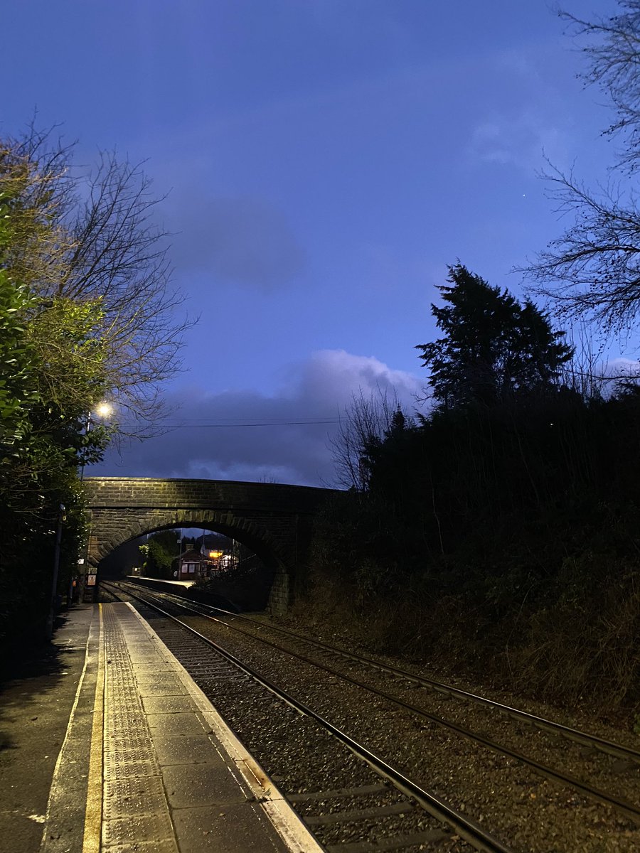 readingtozero's tweet photo. leaving the north :( https://t.co/EEuA2SaCRi