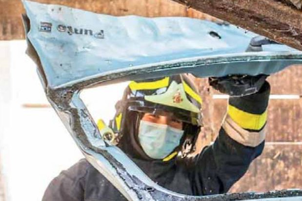 #ChildResQue

🌎 ITALIA - TRENTO 🇮🇹
🗓 18 DICEMBRE 2022

⚡️UN BAMBINO DI 4 ANNI IN CRISI RESPIRATORIA, L'INTERVENTO DI UN VOLONTARIO DEI POMPIERI  GLI HA SALVATO LA VITA ⚡️

🔗Link
t.me/childresQueita…