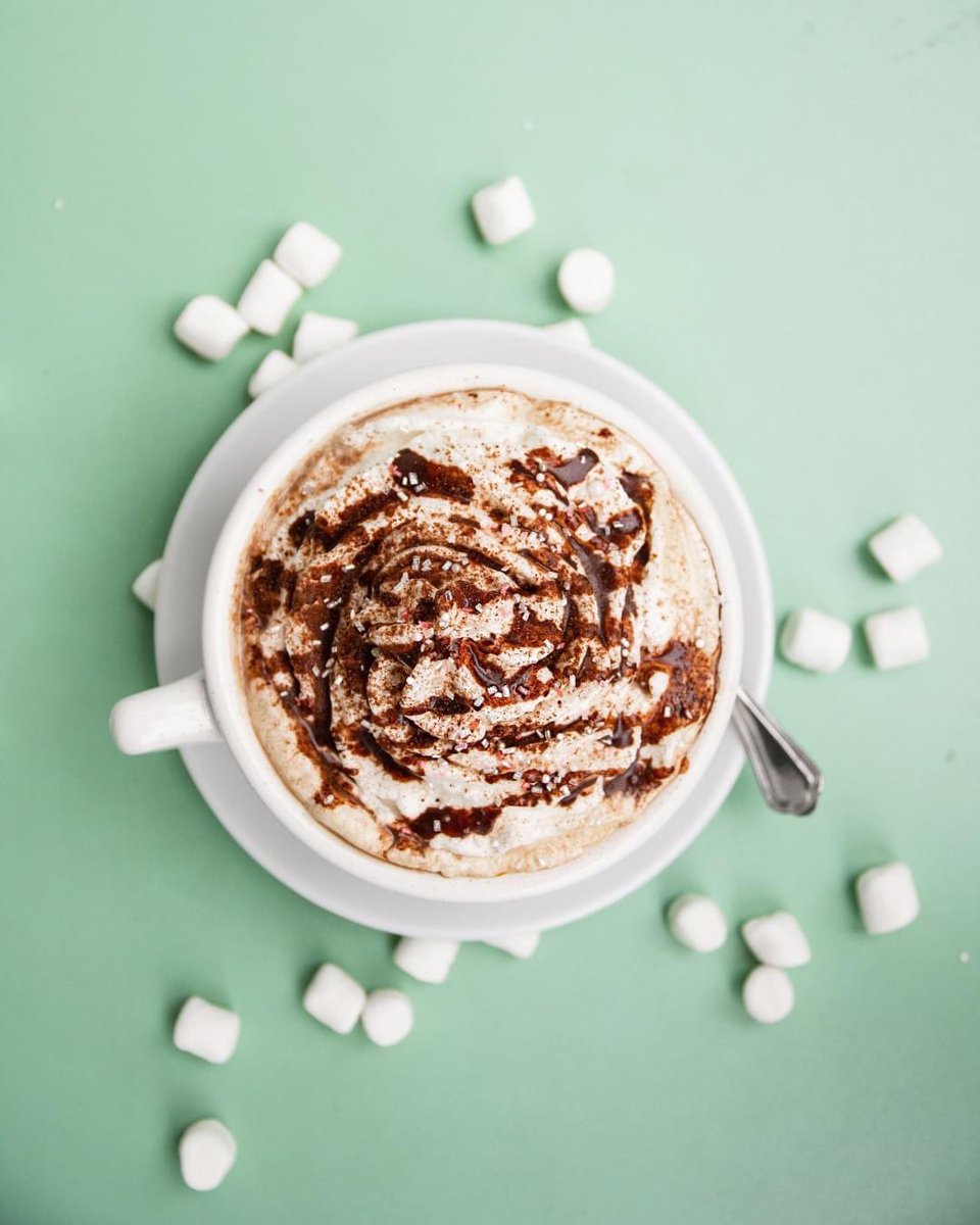 OriginalNFV's tweet photo. RT #MondayBakery #Napa
That holiday mood 🎁
Pictured: peppermint mocha (or peppermint hot chocolate!)
@mondaybakery
#peppermintmocha #pepperminthotchocolate #holidays #holidaymood #latte #withwhip #whippedcream #mocha #coffee #latte #hotcocoa #hotchocolate https://t.co/yXC5DoLCtI