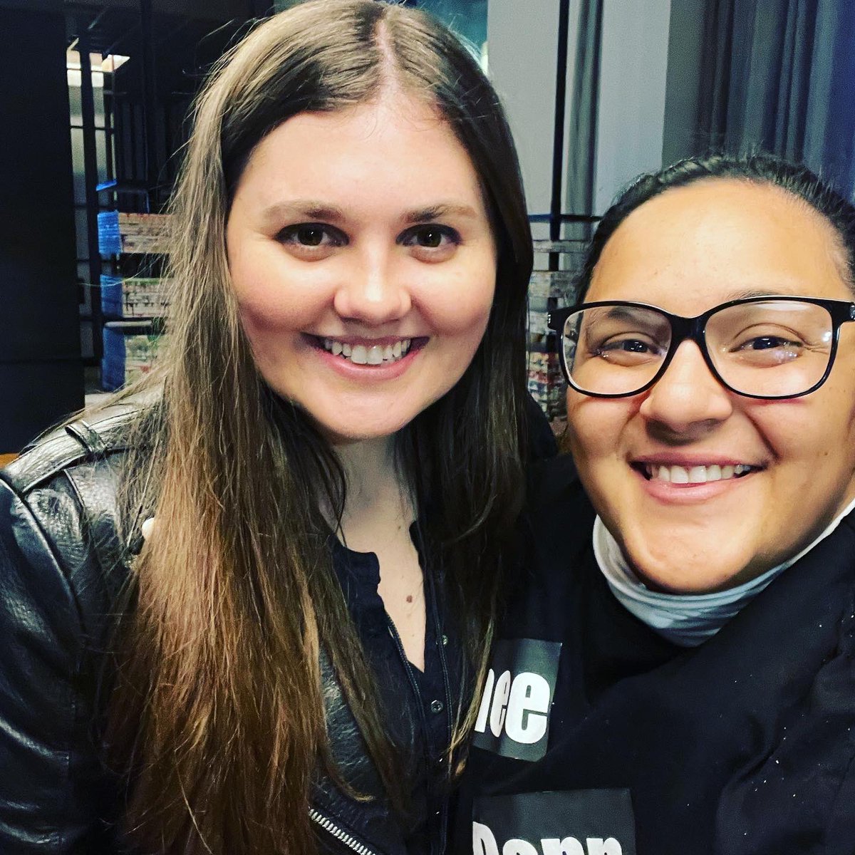 LezChill's tweet photo. Incredible night❤️. Thank you for taking the time to talk to us after your show. Can’t wait for the next one. You and your team were so warm welcoming🌈💕❤️. @reneerapp @hannah616  #slay #reneerapp https://t.co/Agahe9UXom