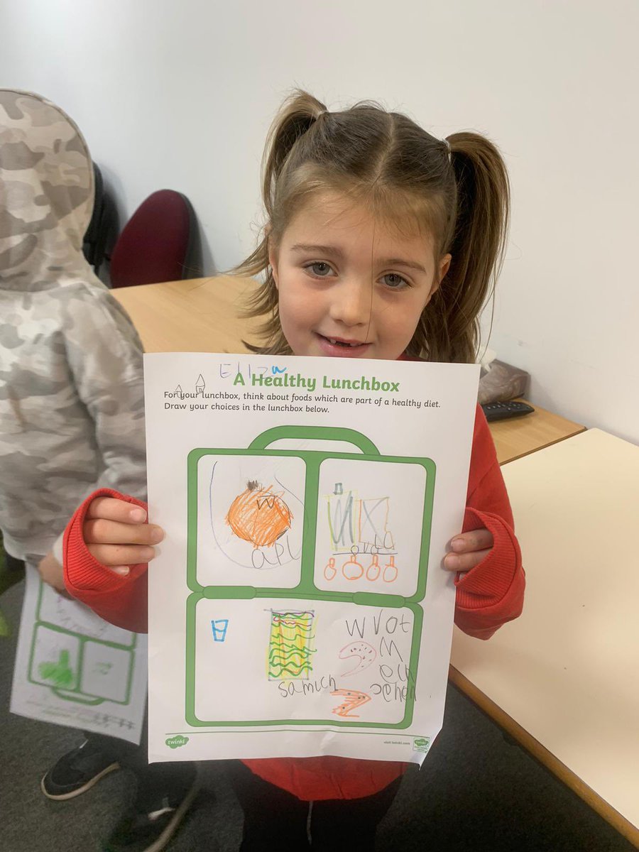 MollysGift6's tweet photo. 🦋 WINTER #HAF2022 Day 1 ✅

A fantastic first day at our #LeicsHolidaysTogether Winter HAF camp, thanks to funding from @educationgovuk &amp; @LeicsCountyHall 💙 

The children designed a healthy lunchbox &amp; played some fun games! 😄 

#MW6
#MollysGift 
#ToHelpEveryoneSmile https://t.co/Wy7nGz2DFH