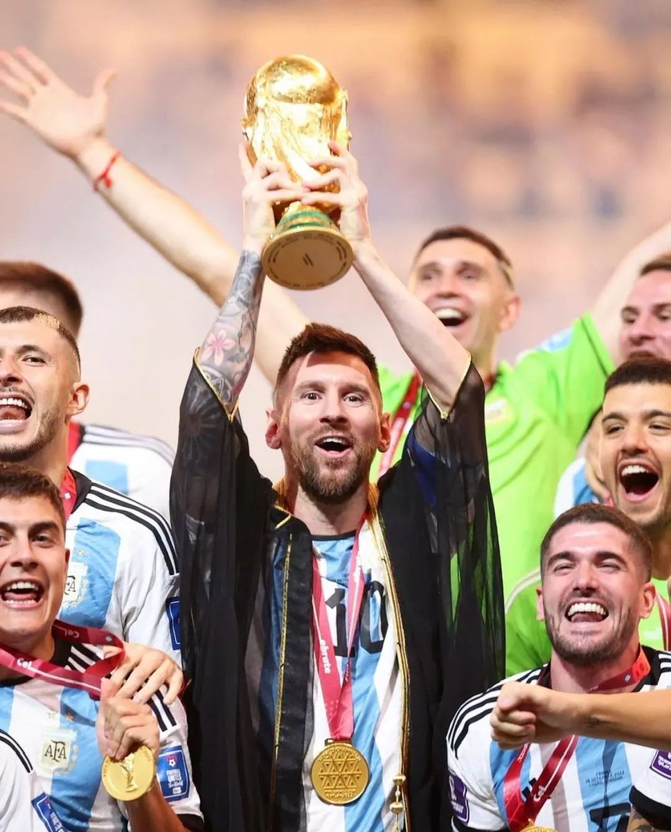 sudip_6's tweet photo. Football is complete now! 💙🇦🇷 https://t.co/1YDffmtcID