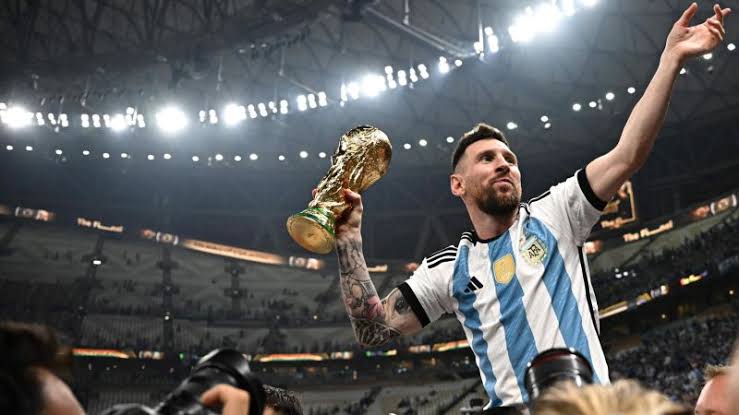 sudip_6's tweet photo. Football is complete now! 💙🇦🇷 https://t.co/1YDffmtcID