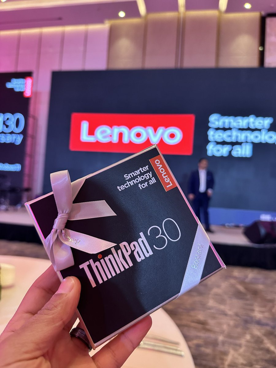 falsaif's tweet photo. عرفناه بالنقطة الحمراء ومن ثلاثين سنه وتقنيات ThinkPad مستمره واليوم في حدث خاص في الرياض لهذا الحدث المليء بالذكريات … تذكروه 😎 https://t.co/pvAvi0tSU1
