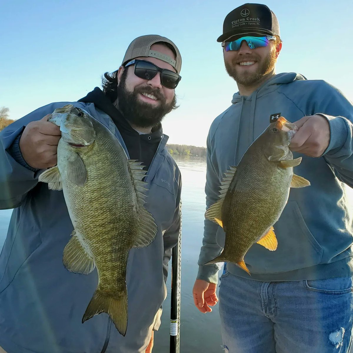Still trying to find the perfect gift for that fisherman in the family?  Give them the gift of chasing big smallies with me on the famed waters of Lake Erie and Presque Isle Bay! $25 off each trip with a deposit to secure the date before Jan 1.

destindemarion.com/guide-services/

#fishing